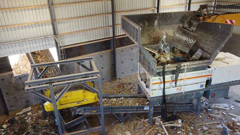 P Olesen case M&J P250e